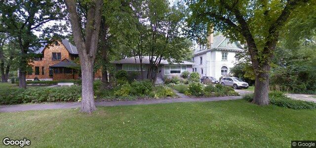 Photo of 15 Middle Gate in Winnipeg, Manitoba