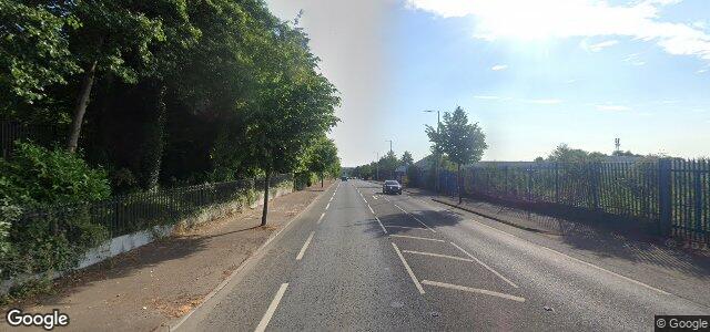 Photo of 1915 Springfield Road in Winnipeg, Manitoba