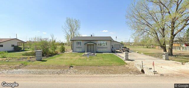 Photo of 2100 Knowles Avenue in Winnipeg, Manitoba