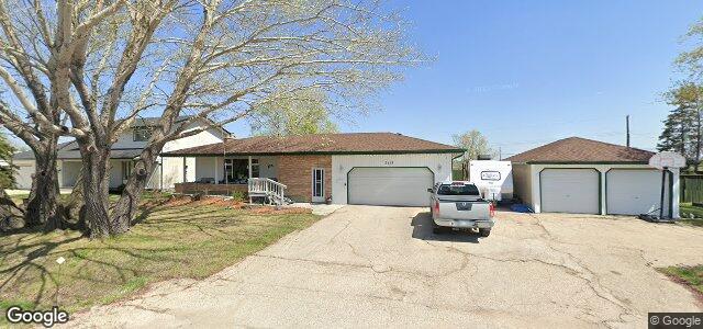 Photo of 2115 Knowles Avenue in Winnipeg, Manitoba