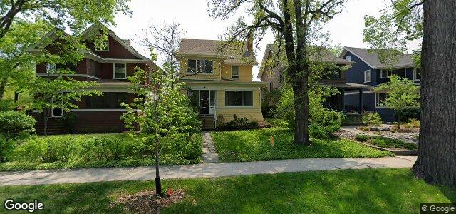 Photo of 734 Mcmillan Avenue in Winnipeg, Manitoba